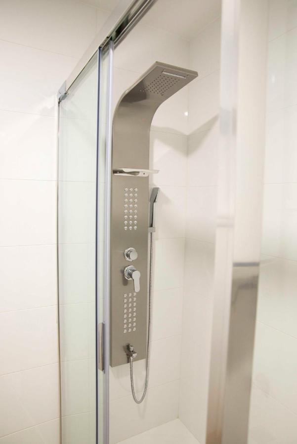 L2 Apartamento O Grove Centro 2 Hab Con Aire Ac Parking Exterior photo